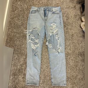 American eagle mom jeans